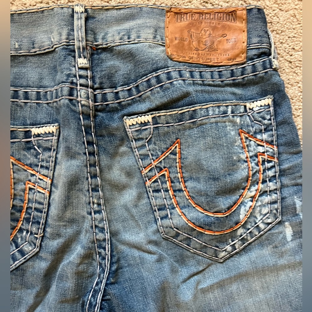 True Religion - Picture 2 of 6